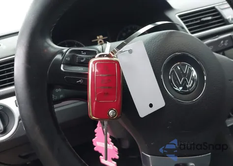 2012 Volkswagen Passat 2.5L Se from USA, damaged, VIN 1VWBP7A36CC029427